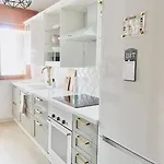 Ricardo Montes Apartment *