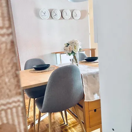 Ricardo Montes Appartement Oviede